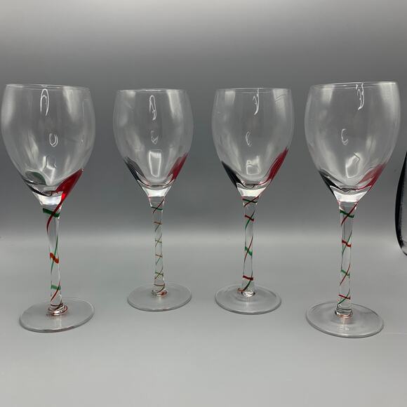 Pier 1 Optic Wine Glasses Red Green Swirl Set 4 Tear Drop Stemmed Christmas - Picture 5 of 9
